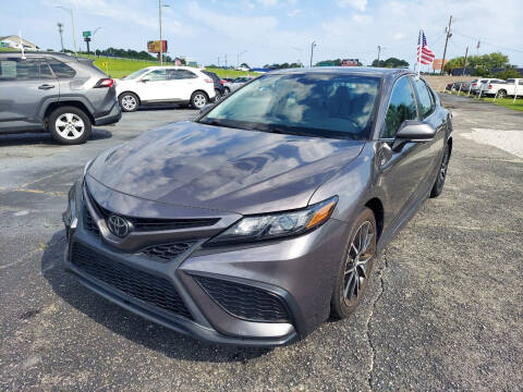 2022 Toyota Camry for sale at Sun Coast City Auto Sales in Mobile AL