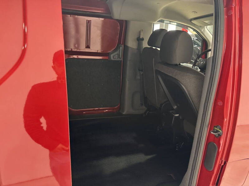 2015 Nissan NV200 S