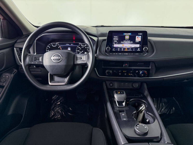 2025 Nissan Rogue S