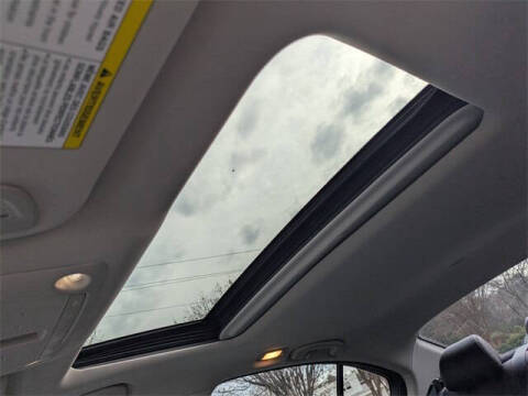 2022 Infiniti Q50 Luxe