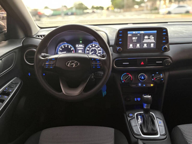 2021 Hyundai Kona SE