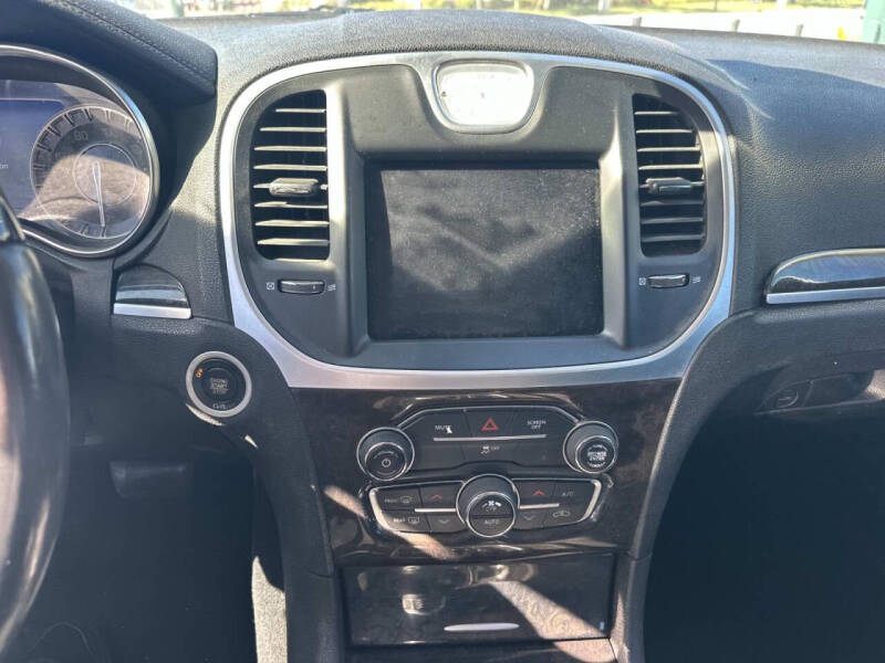 2020 Chrysler 300 Limited