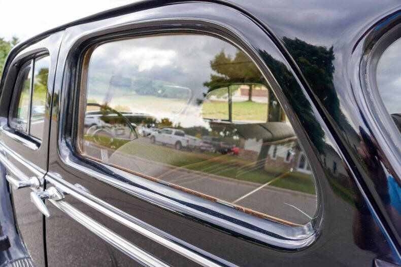 1936 Chrysler Imperial