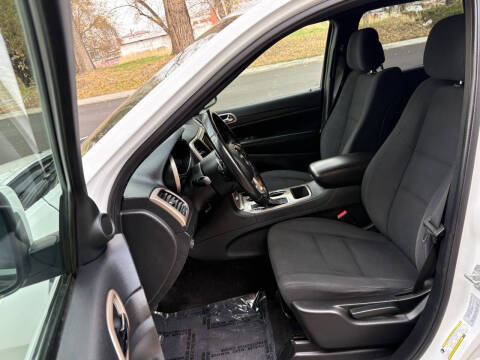 2016 Jeep Grand Cherokee Laredo