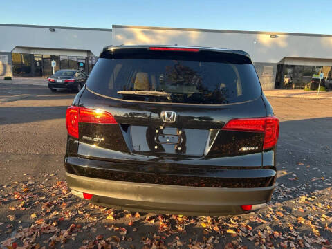 2018 Honda Pilot EX