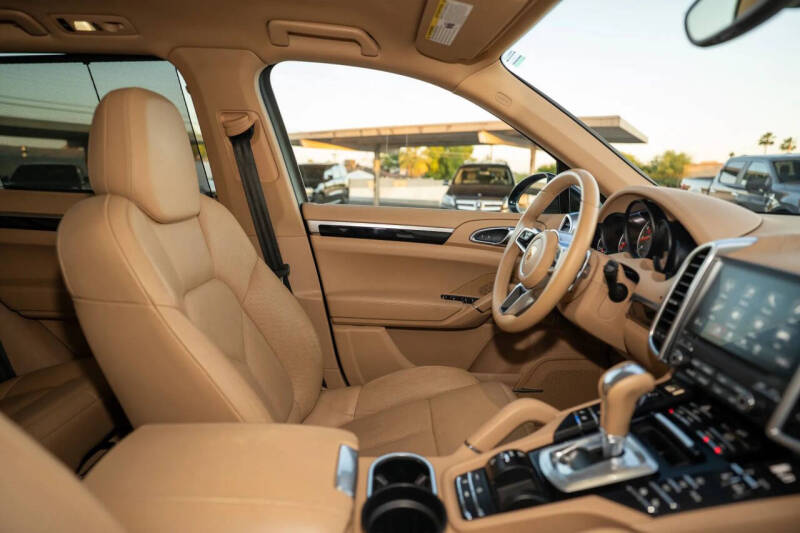 2017 Porsche Cayenne