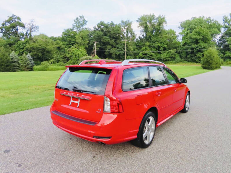 2010 Volvo V50 R-Design