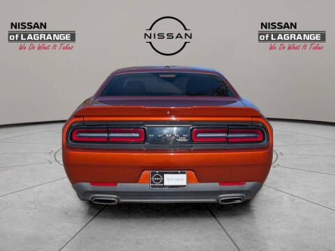 2021 Dodge Challenger SXT