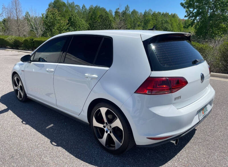 2017 Volkswagen Golf GTI S