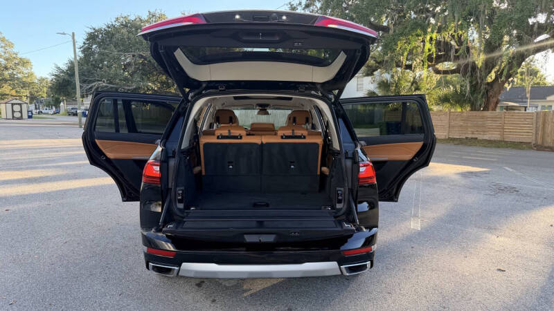 2021 BMW X7 xDrive40i