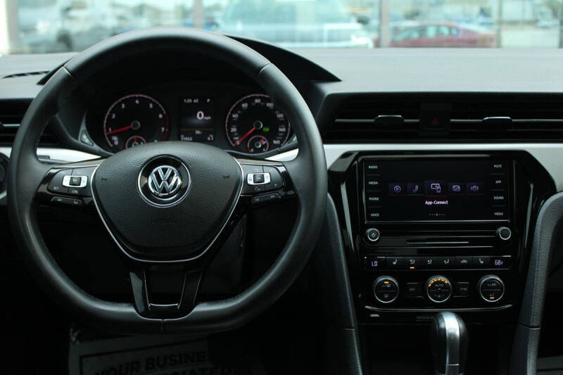 2021 Volkswagen Passat SE