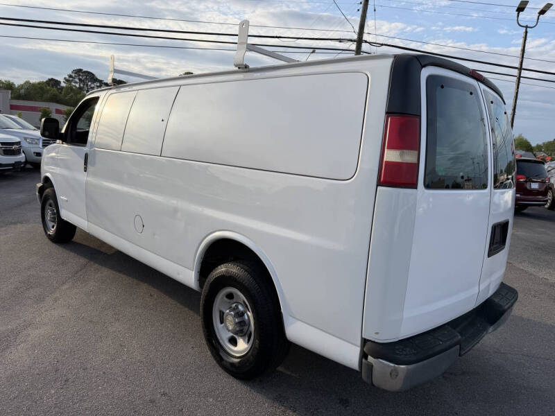 2003 Chevrolet Express 3500 LS