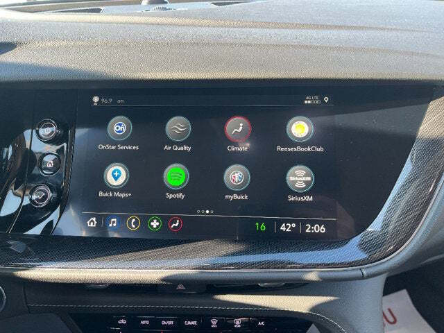 2023 Buick Envision 23
