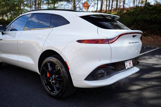 2022 Aston Martin DBX