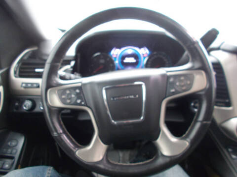 2017 GMC Yukon XL Denali