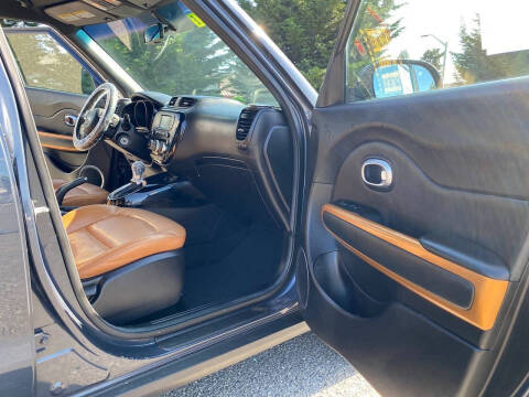2016 Kia Soul !