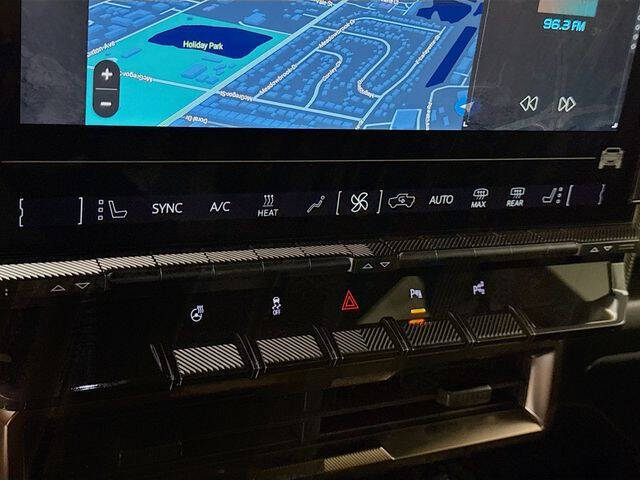 2024 GMC HUMMER EV 2X