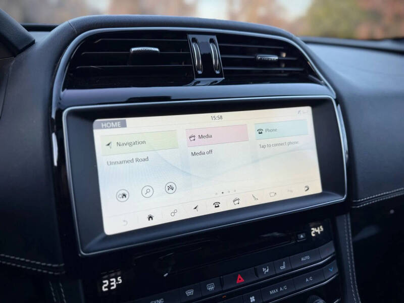 2017 Jaguar F-PACE S