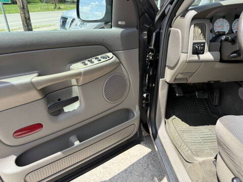 2004 Dodge Ram 1500 SLT