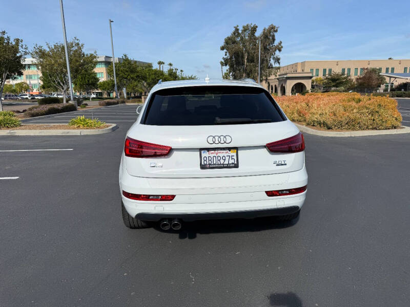 2018 Audi Q3 2.0T quattro Premium Plus