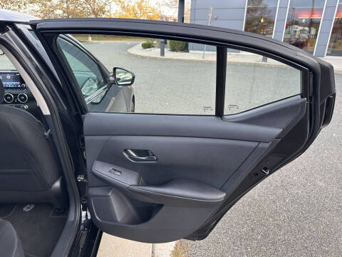 2025 Nissan Sentra SV