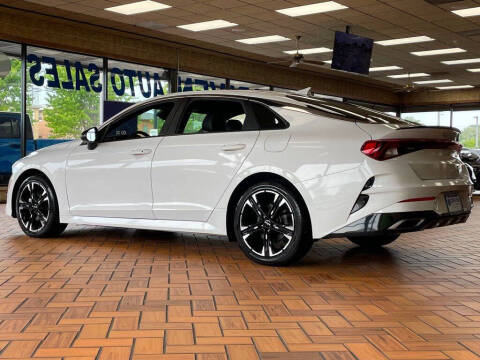 2022 Kia K5