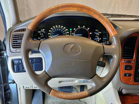 2000 Lexus LX 470