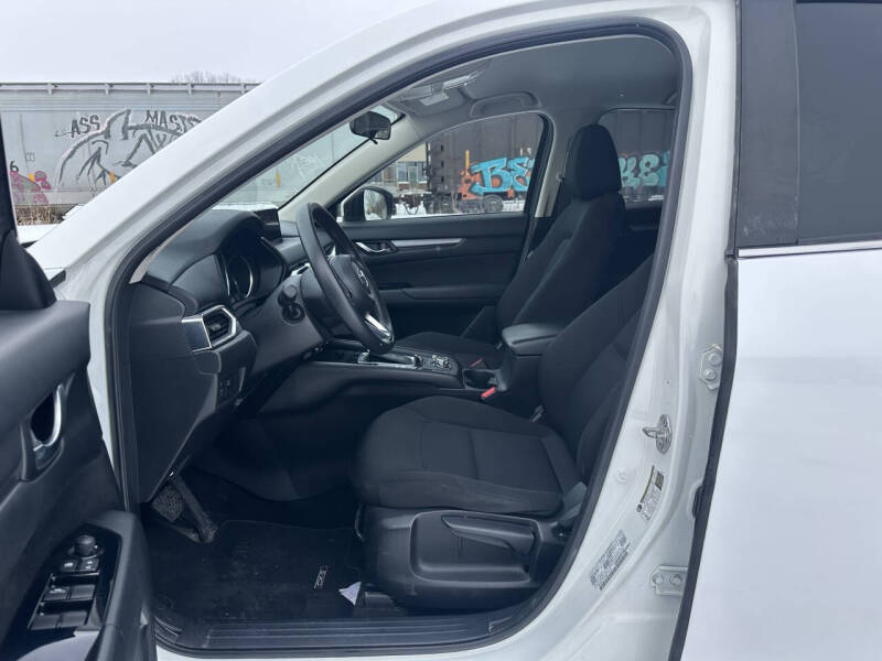 2017 Mazda CX-5 Sport