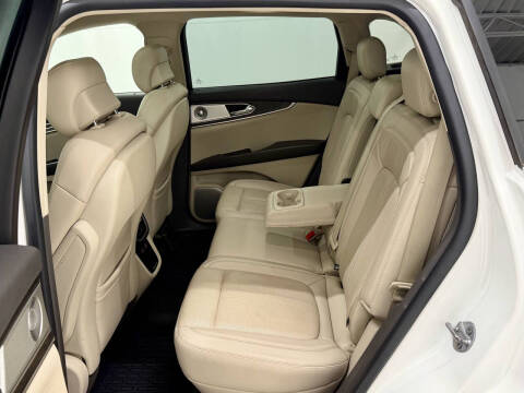 2020 Lincoln Nautilus Reserve