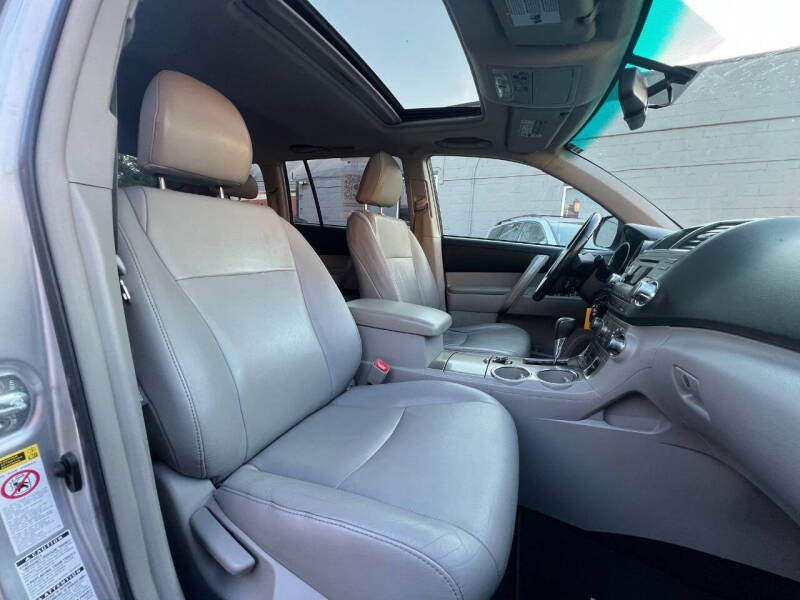 2011 Toyota Highlander