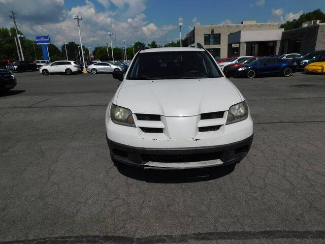 2003 Mitsubishi Outlander LS