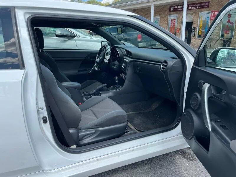 2011 Scion tC