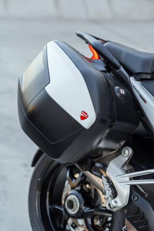 2015 Ducati MULTISTRADA 1200 S TOURING