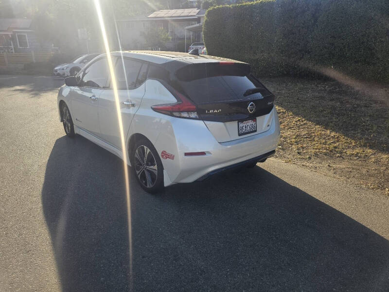 2018 Nissan LEAF SV