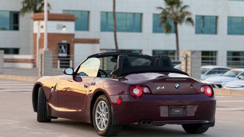 2005 BMW Z4 2.5i