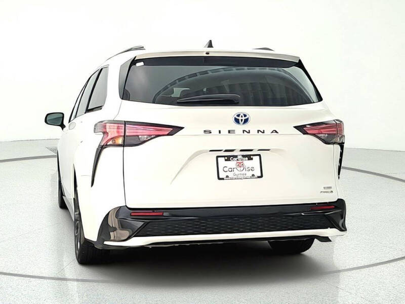 2021 Toyota Sienna