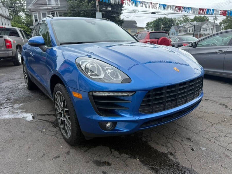 2017 Porsche Macan
