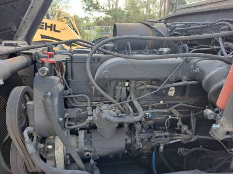 1985 AM General M923