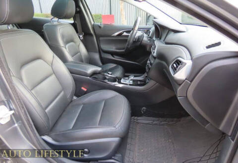 2018 Infiniti QX30 Luxury