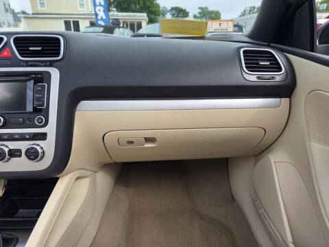 2014 Volkswagen Eos Komfort SULEV