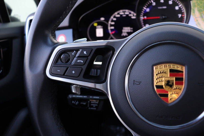 2021 Porsche Cayenne S Coupe