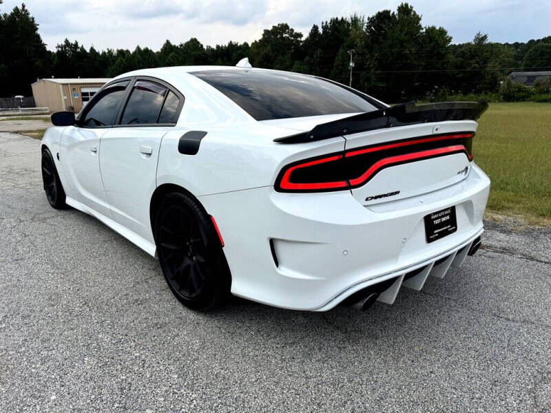 2016 Dodge Charger SRT Hellcat