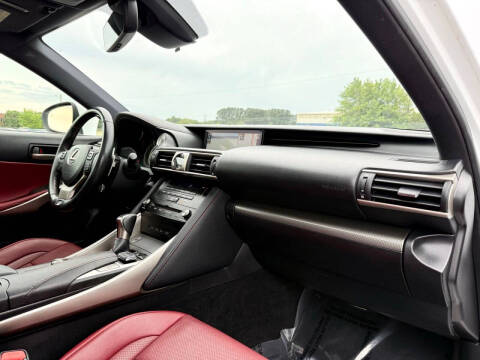 2017 Lexus IS 200t