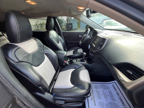 2016 Jeep Cherokee Latitude