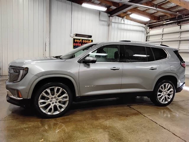 2025 GMC Acadia Denali