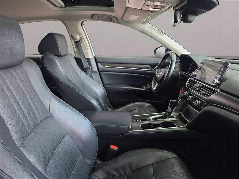 2018 Honda Accord EX-L w/Navi