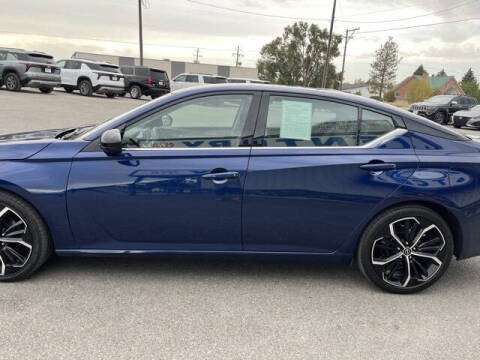 2024 Nissan Altima 2.5 SR