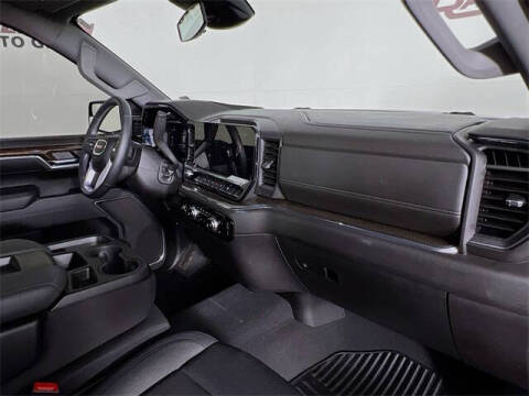 2024 GMC Sierra 1500 Elevation Standard