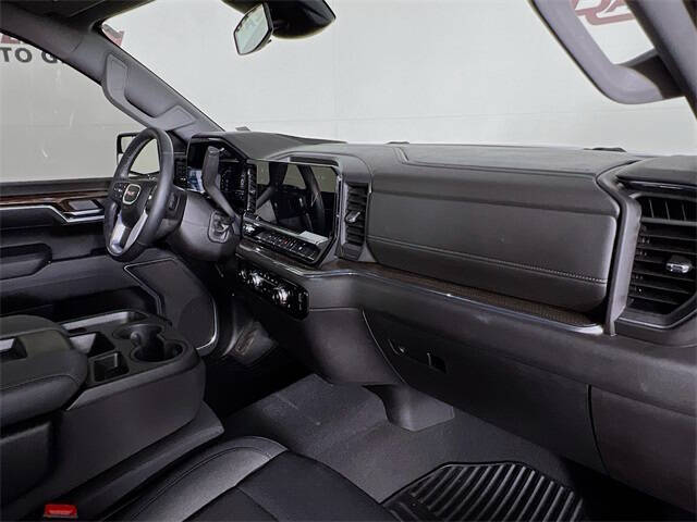 2024 GMC Sierra 1500 Elevation Standard