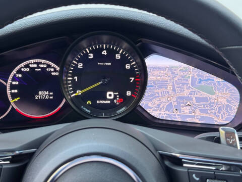 2023 Porsche Panamera 4 E-Hybrid